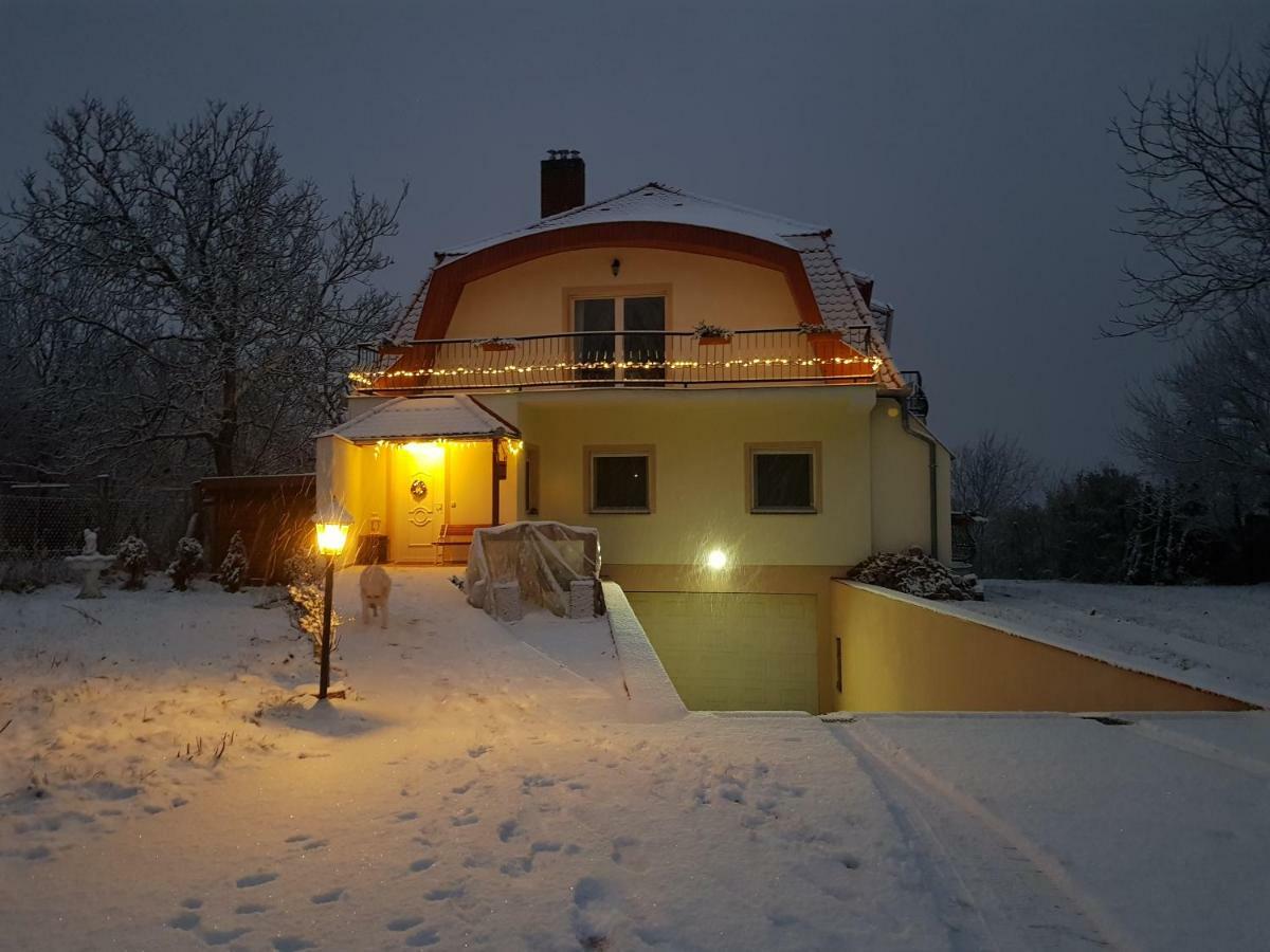 Gastehaus Stein Otel Nemesbükk Dış mekan fotoğraf